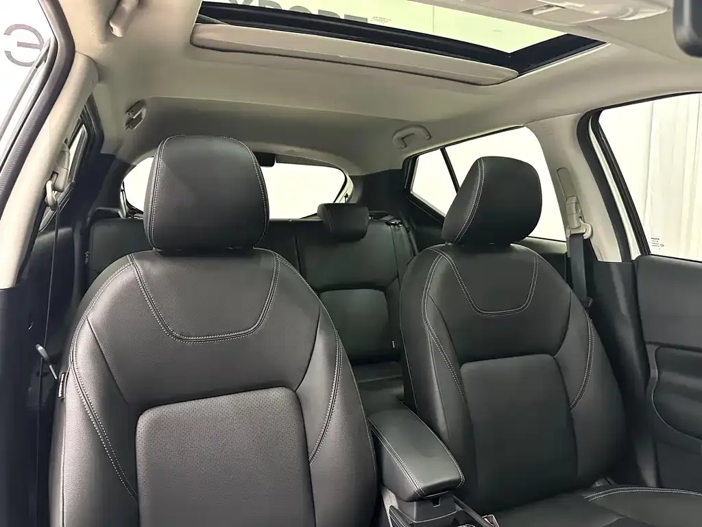 Nissan Kicks — фото 5