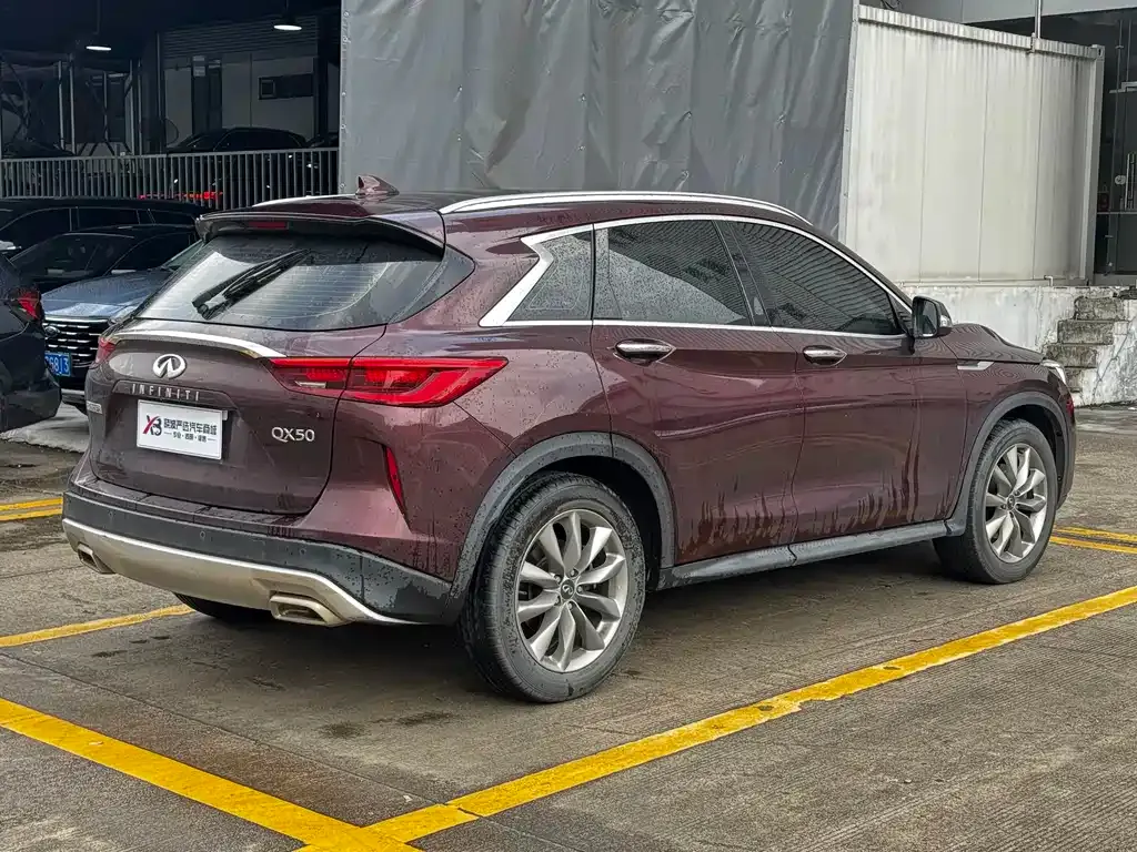 Infiniti QX50 — фото 7