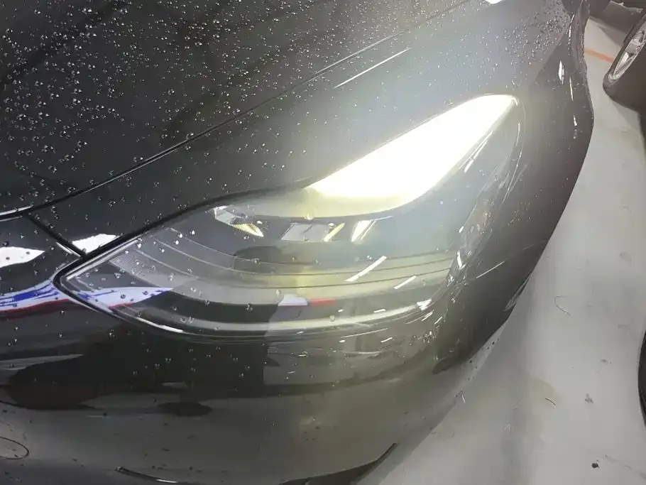 Tesla Model 3 — фото 6