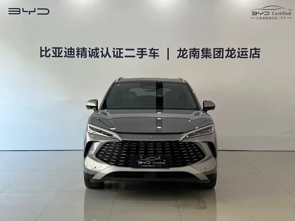 BYD L DM-i — фото 3