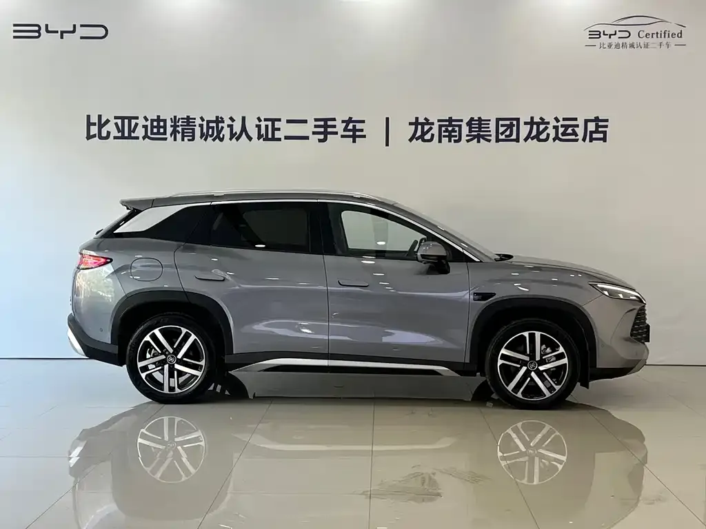BYD L DM-i — фото 8
