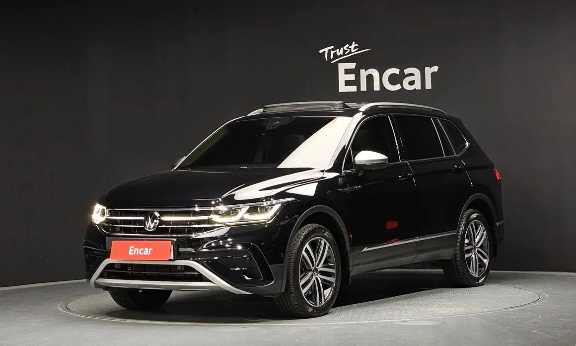 Volkswagen Tiguan — фото 1