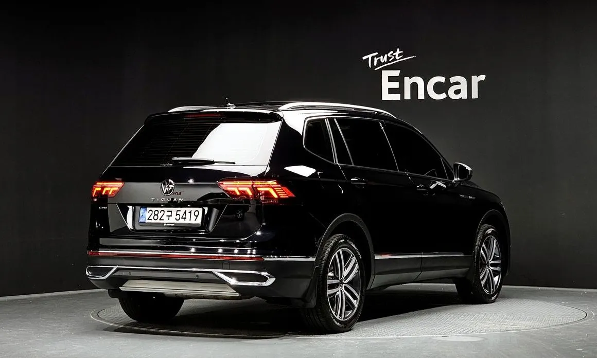 Volkswagen Tiguan — фото 5
