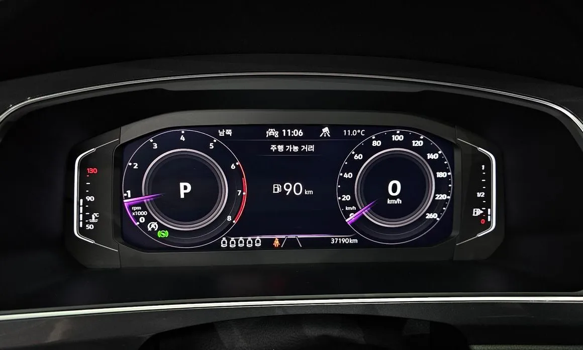 Volkswagen Tiguan — фото 6