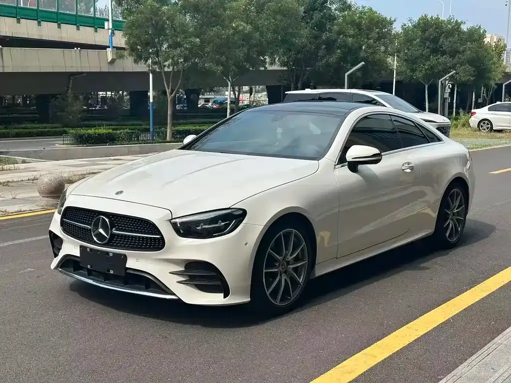 Mercedes-Benz E-Class (Import) — фото 1