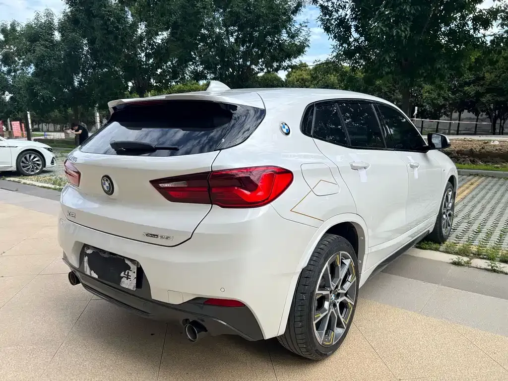BMW X2 — фото 6
