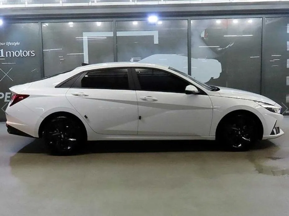 Hyundai AVANTE — фото 3