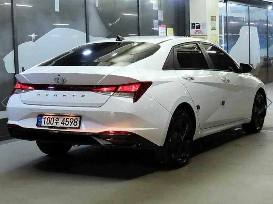 Hyundai AVANTE — фото 5