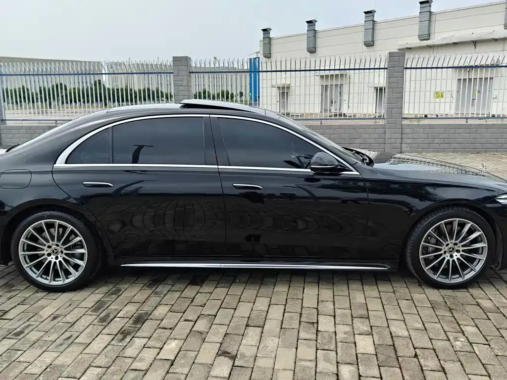 Mercedes-Benz S-Class — фото 4