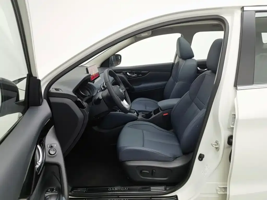 Nissan Qashqai — фото 4