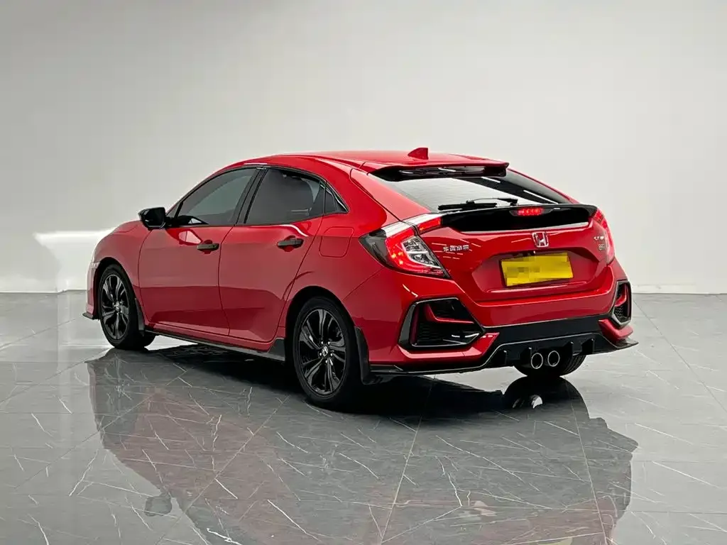 Honda Civic — фото 10