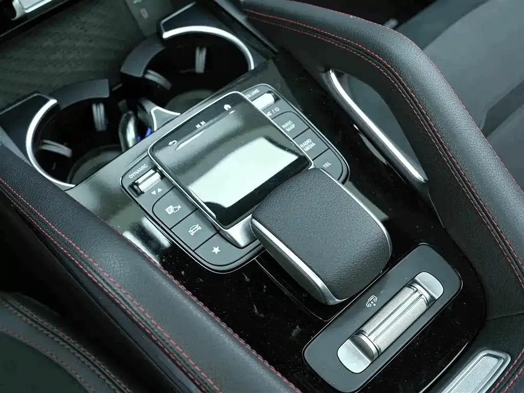 Mercedes-Benz GLE AMG — фото 7