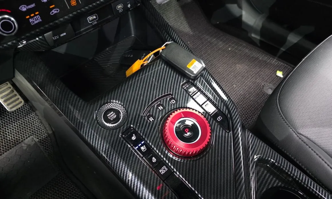 Kia Niro — фото 10