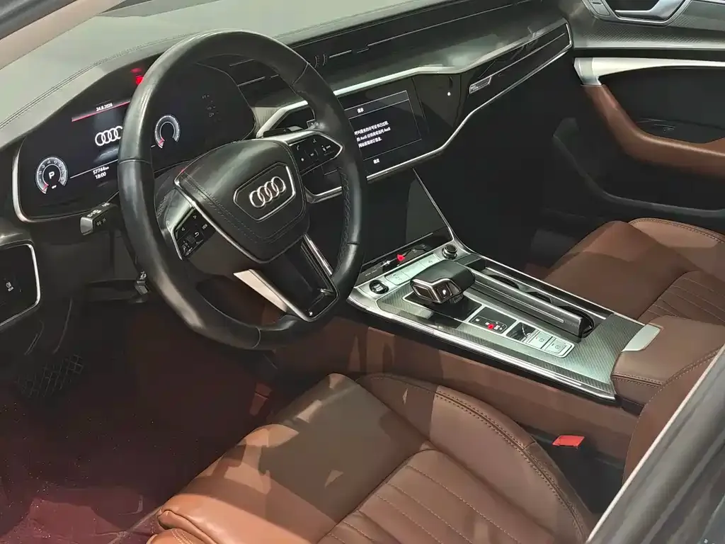 Audi A6L — фото 2