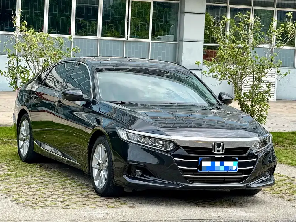 Honda Accord — фото 6