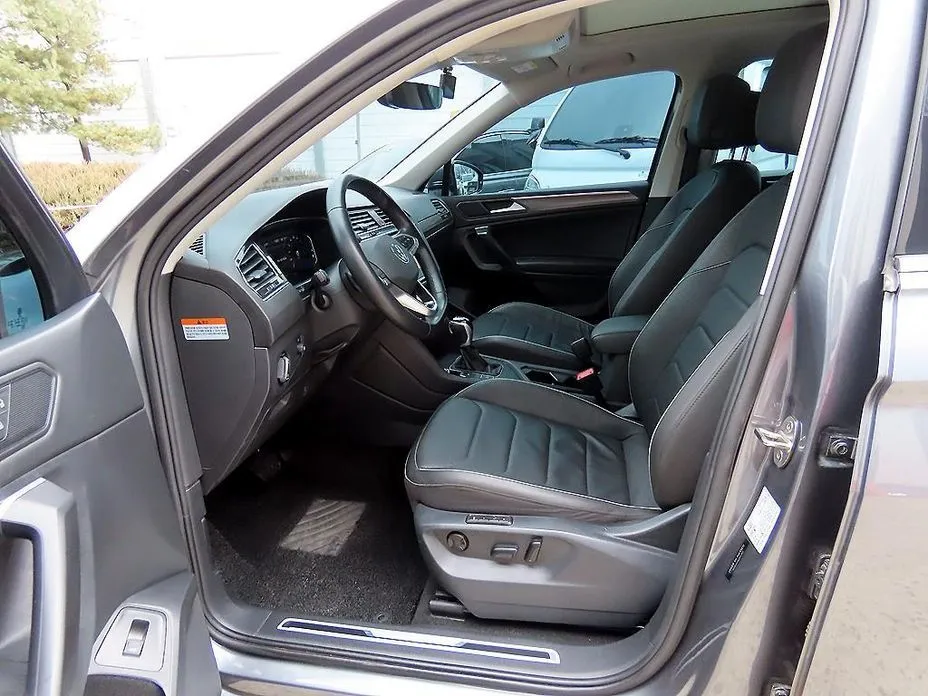 Volkswagen Tiguan — фото 4