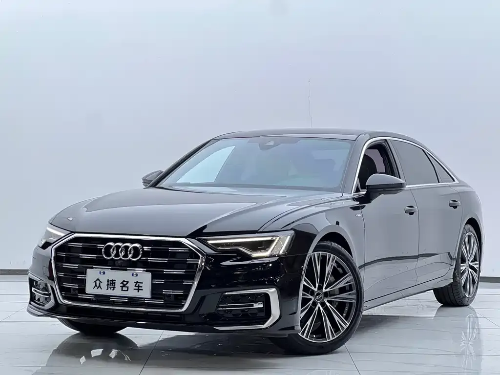 Audi A6L — фото 1