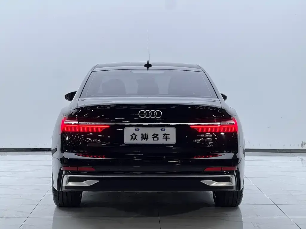 Audi A6L — фото 2