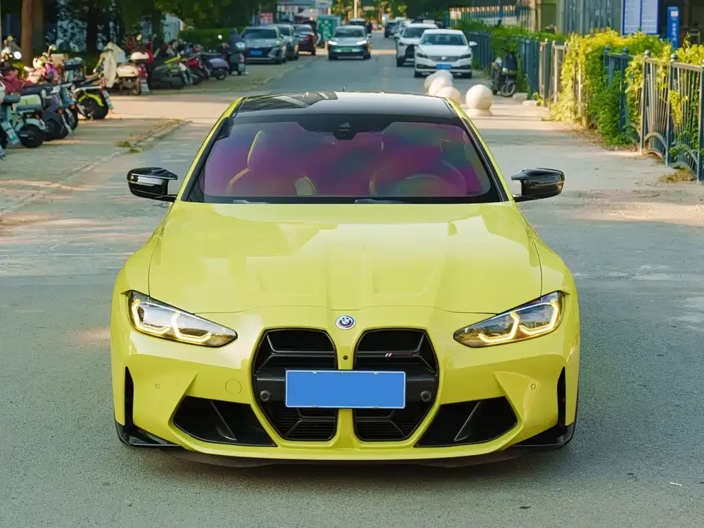 BMW M4 — фото 10