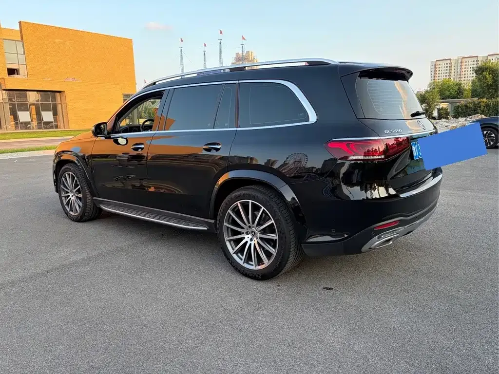 Mercedes-Benz GLS — фото 6