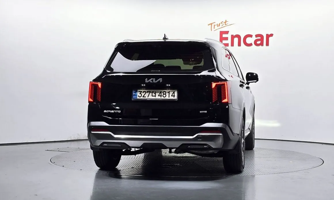 Kia Sorento — фото 4