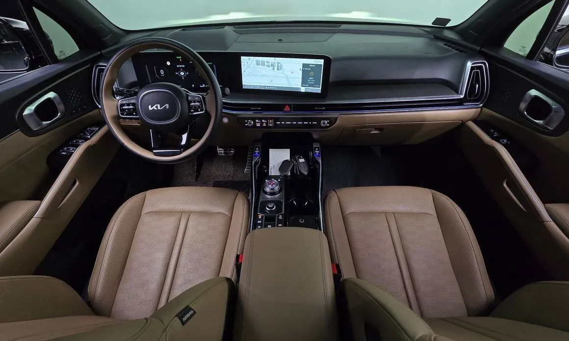 Kia Sorento — фото 8