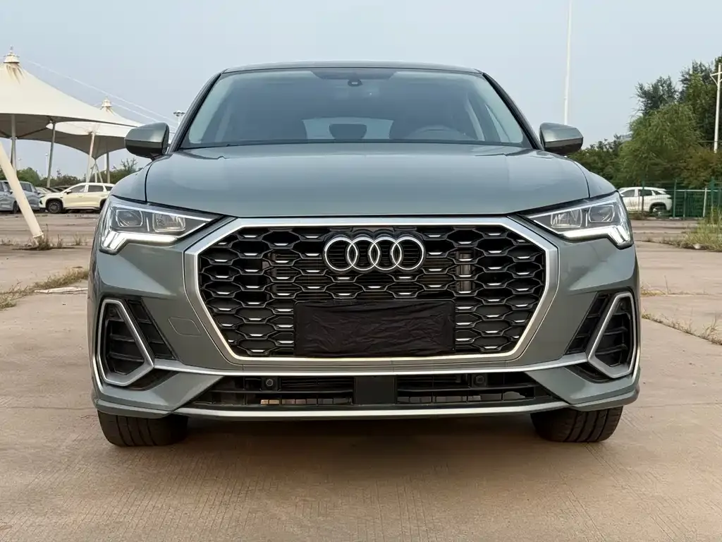Audi Q3 Sportback — фото 6