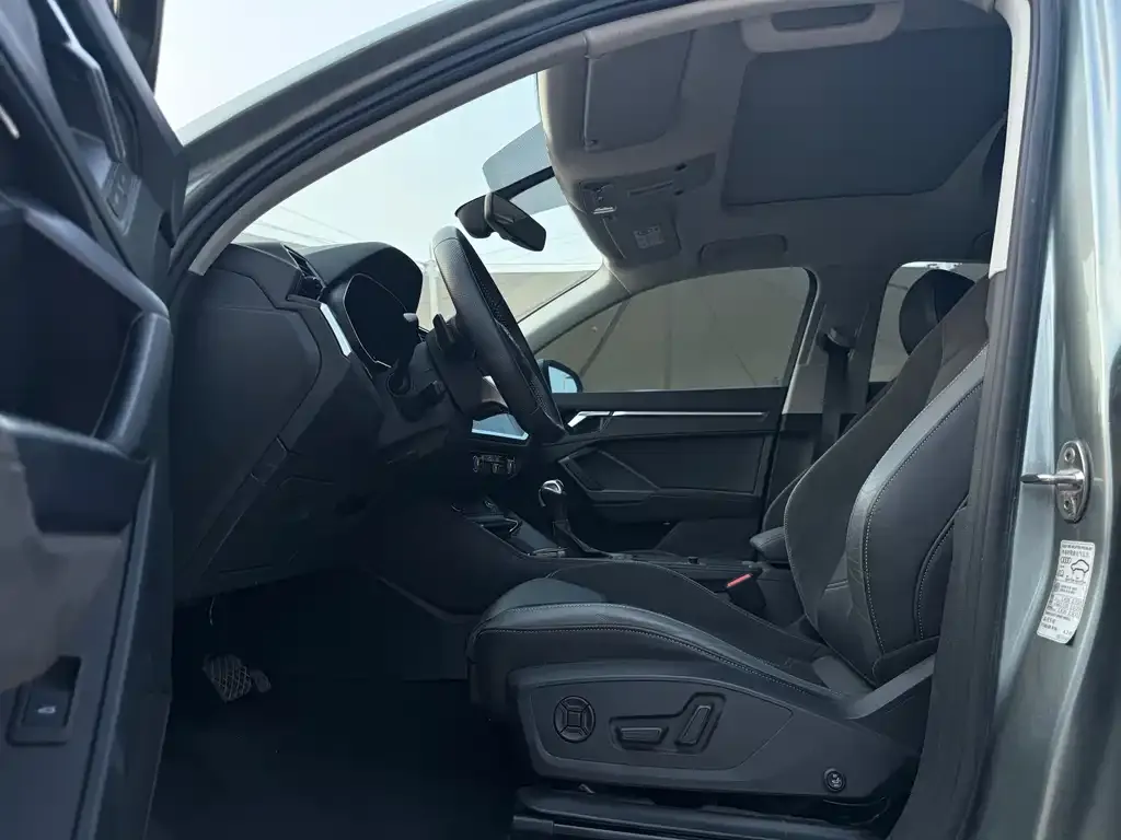 Audi Q3 Sportback — фото 2