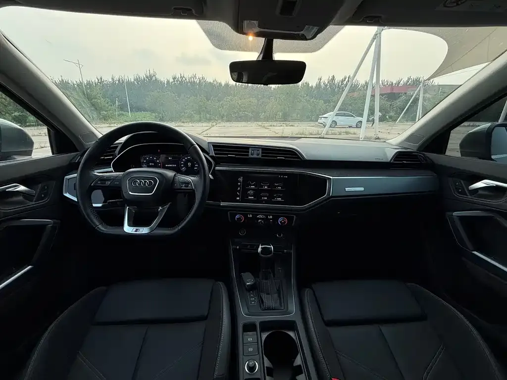 Audi Q3 Sportback — фото 4