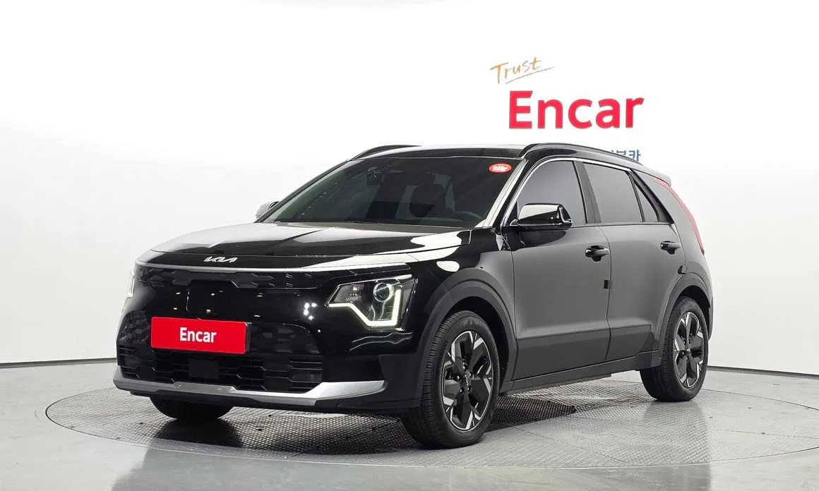 Kia Niro — фото 1