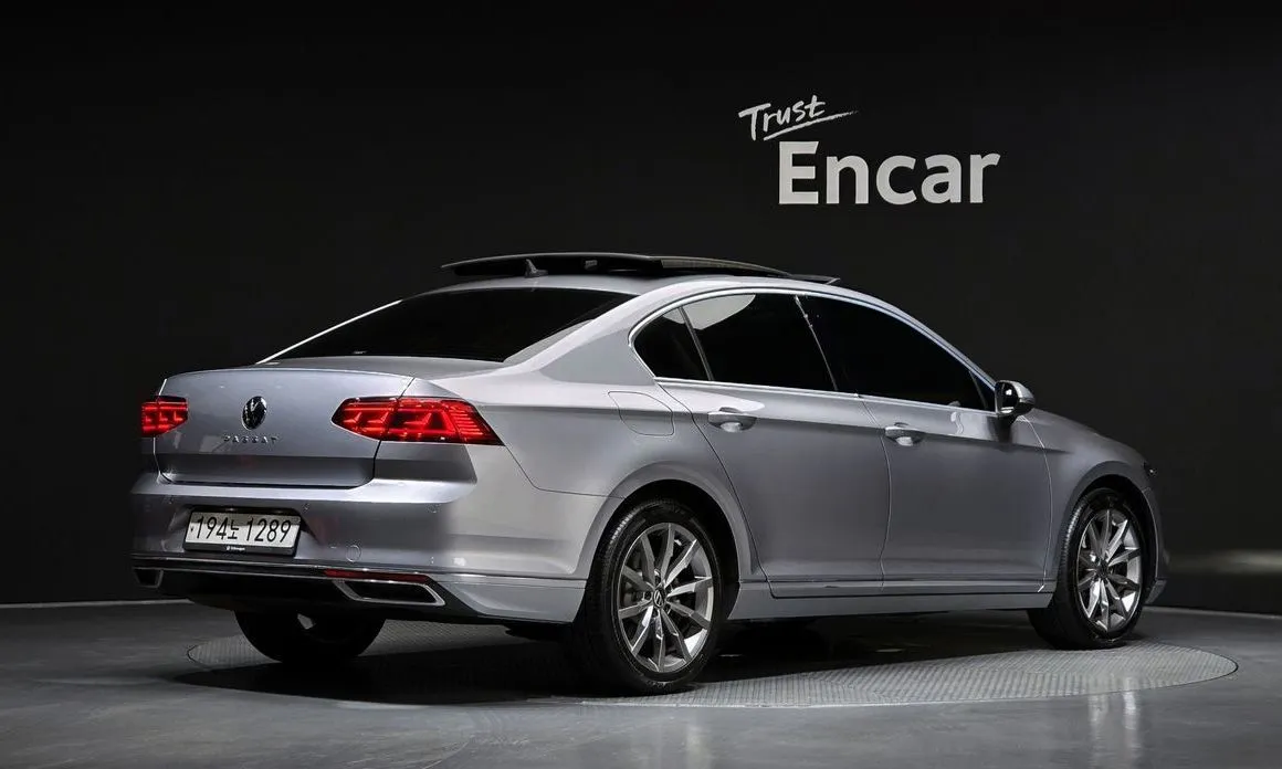 Volkswagen Passat — фото 5