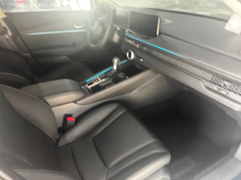 Honda Accord — фото 10