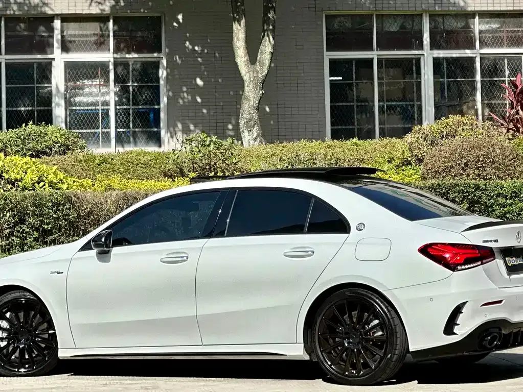 Mercedes-Benz A-Class AMG — фото 9