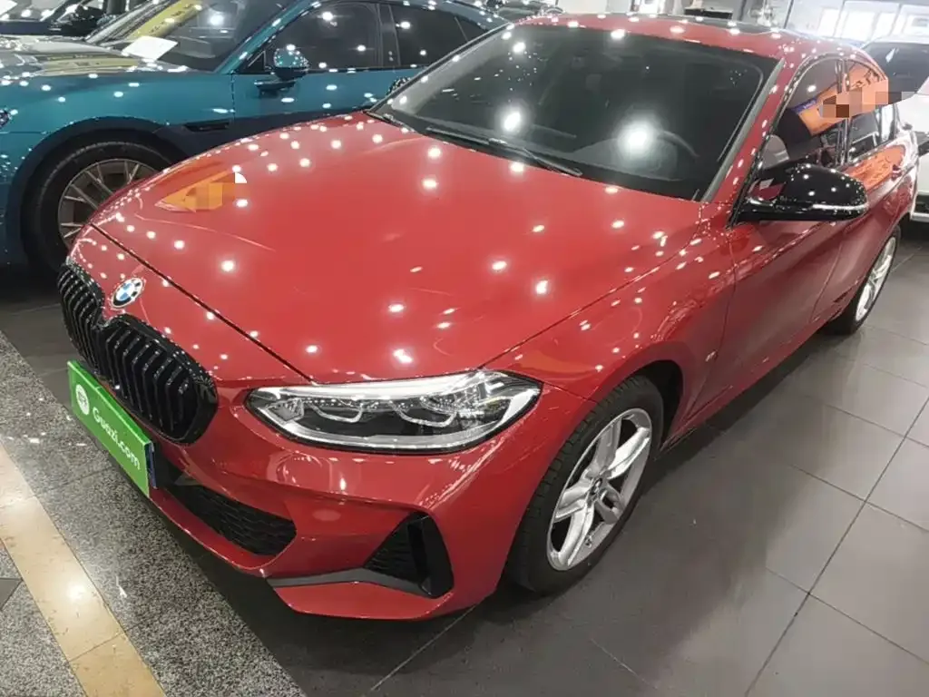 BMW 1 Series — фото 1