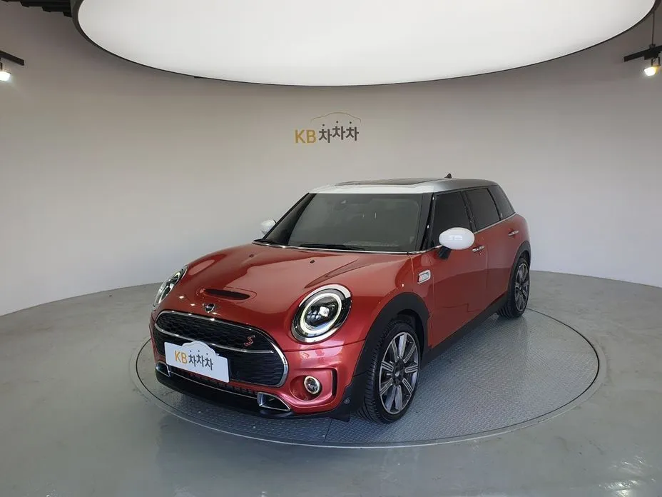Mini Clubman — фото 1