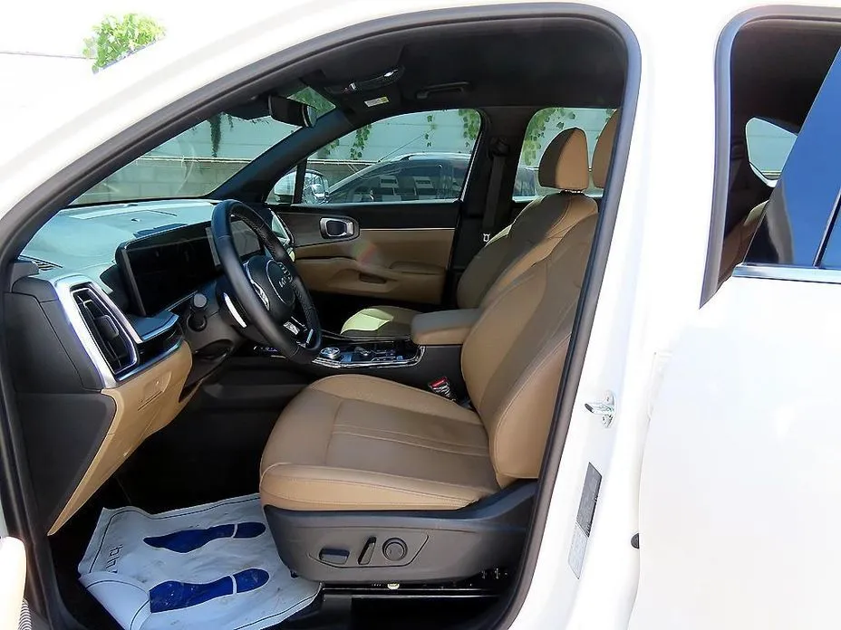 Kia Sorento — фото 4