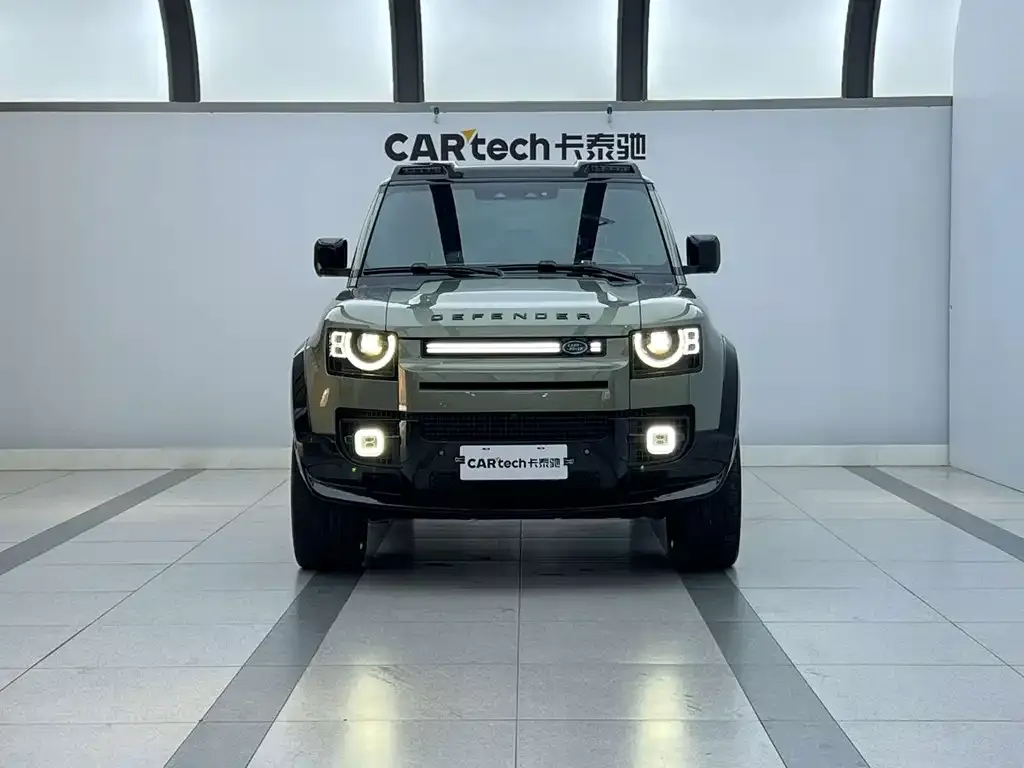 Land Rover Defender — фото 2
