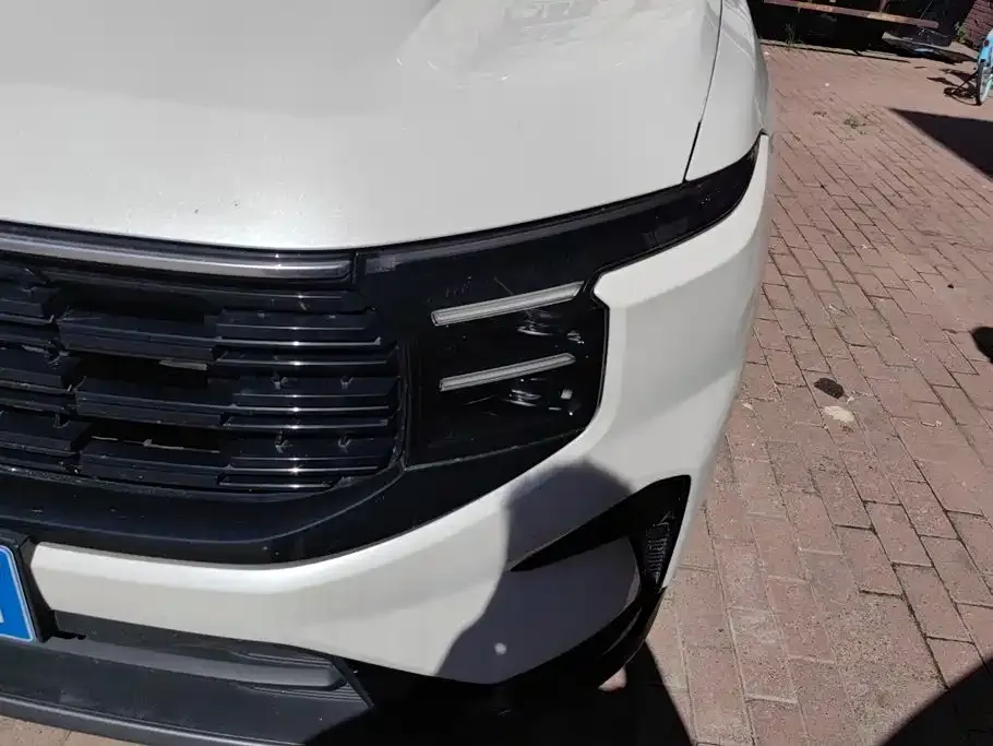 Ford Edge — фото 4