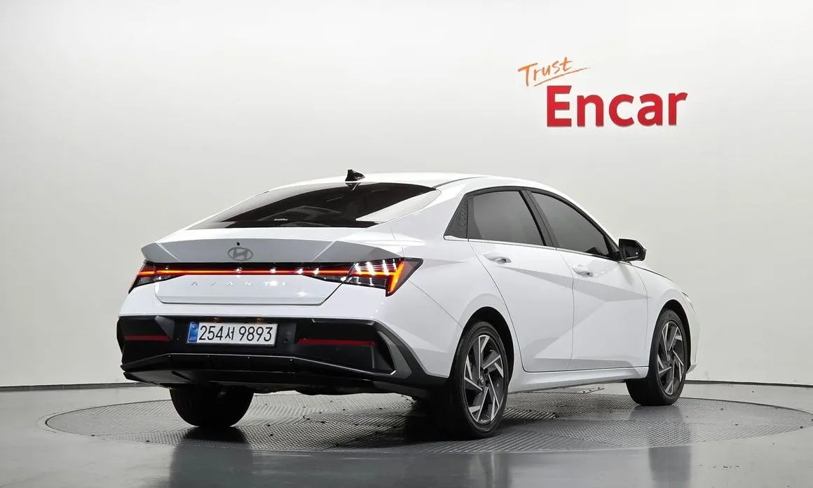 Hyundai AVANTE — фото 5