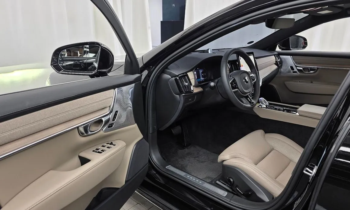 Volvo S90 — фото 2
