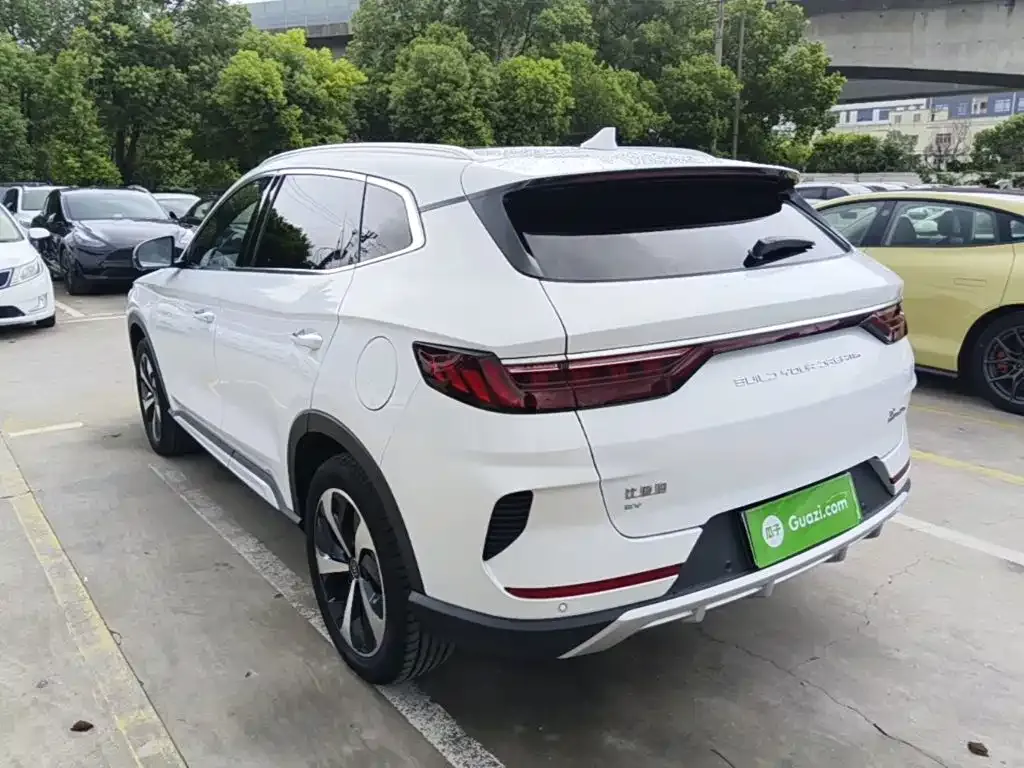 BYD PLUS New Energy — фото 8