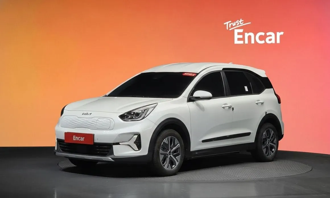Kia Niro — фото 1