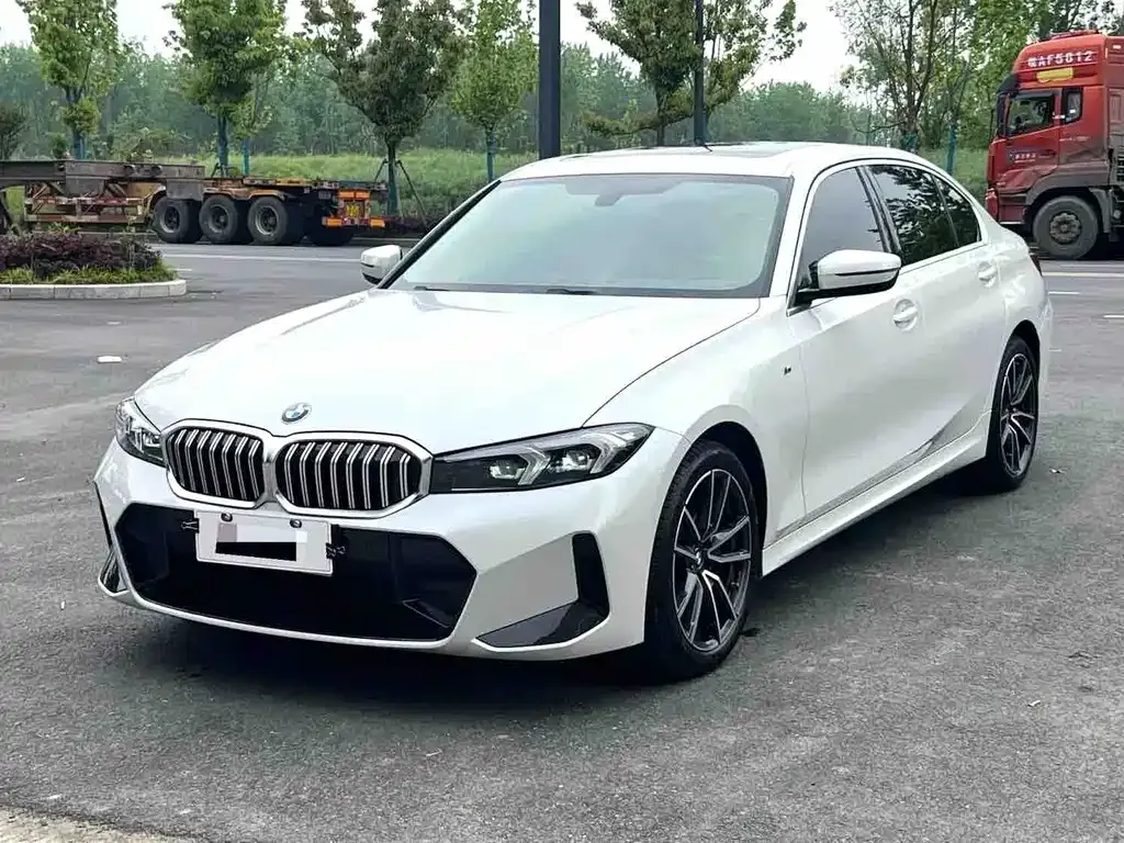 BMW 3 Series — фото 1