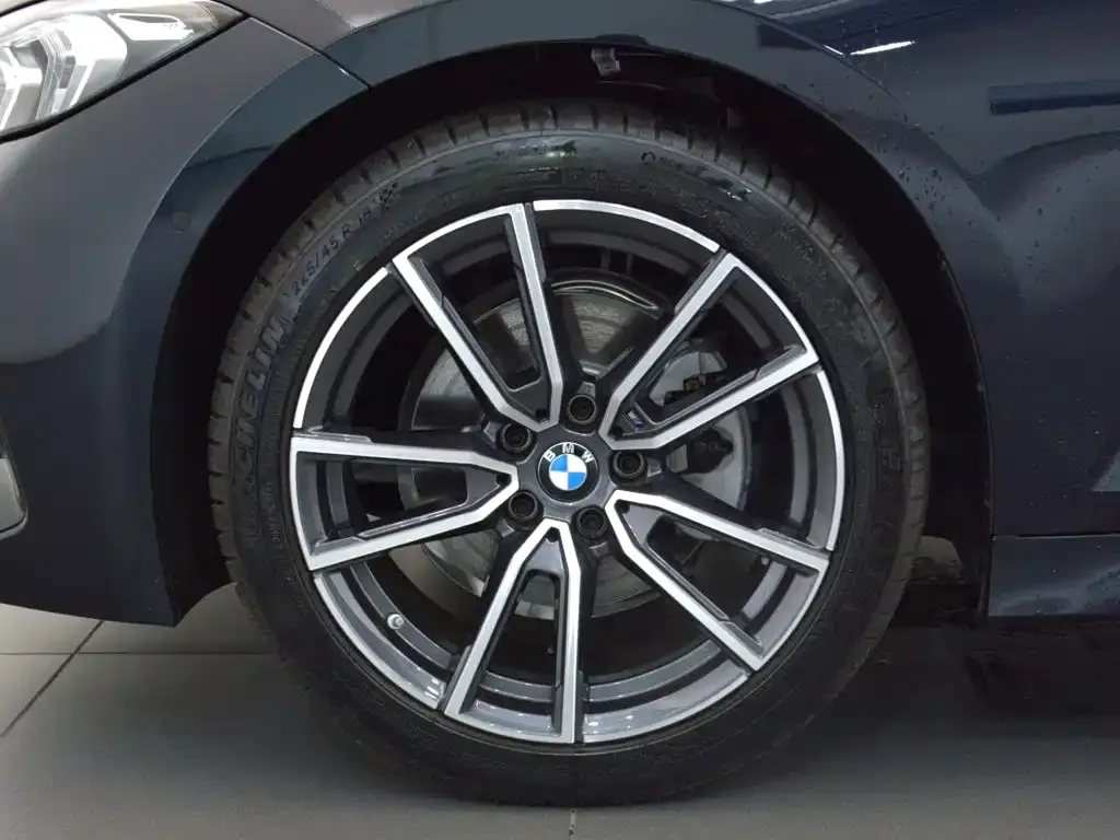 BMW 3 Series — фото 10