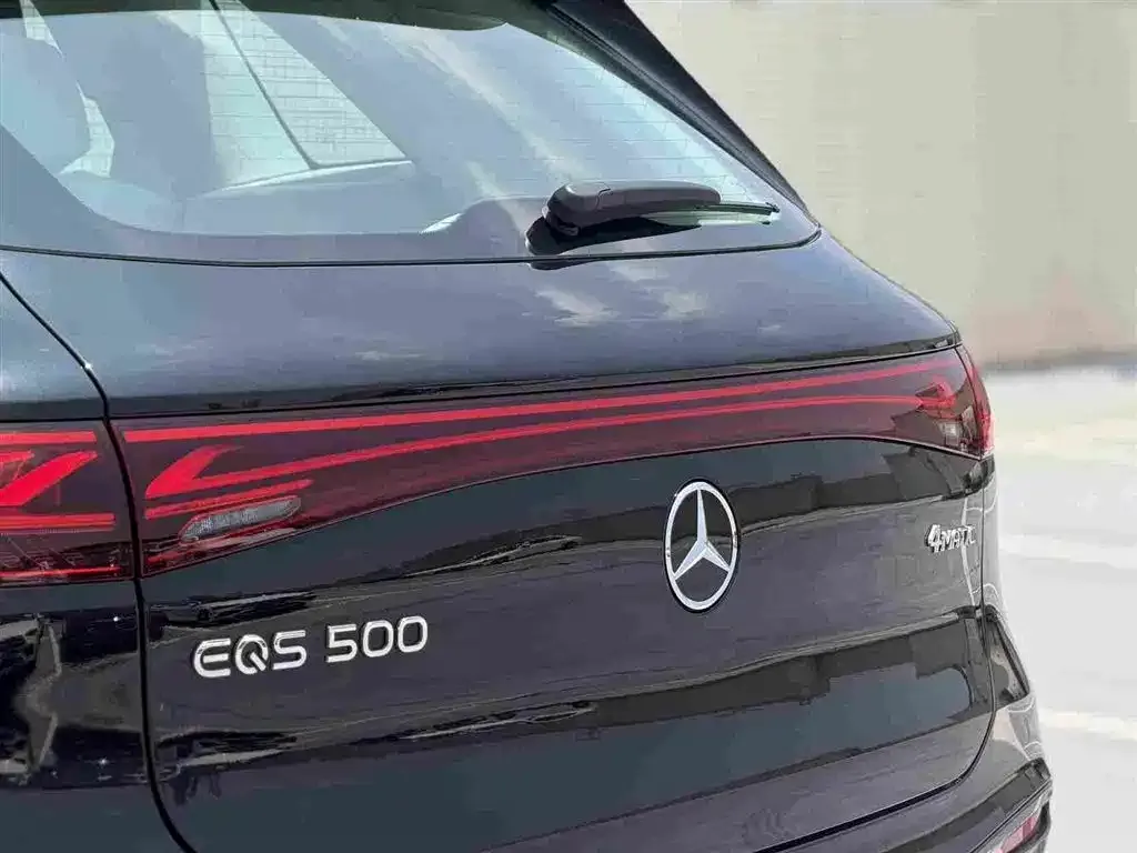 Mercedes-Benz EQS SUV — фото 2