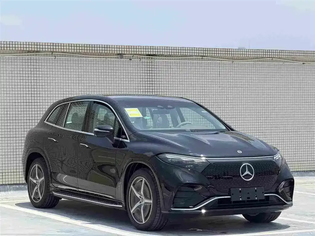 Mercedes-Benz EQS SUV — фото 8