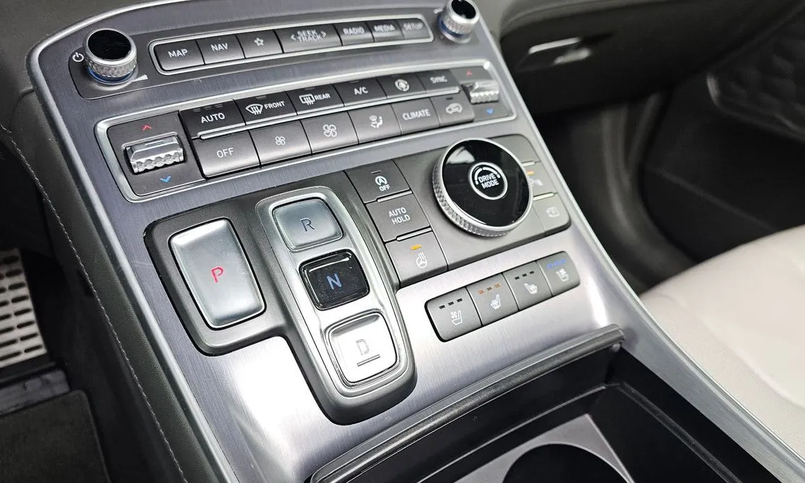 Hyundai Santafe — фото 2