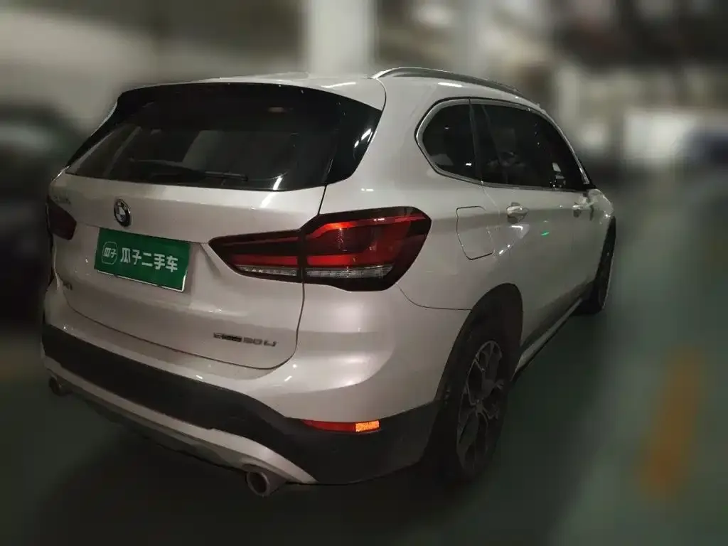 BMW X1 — фото 2