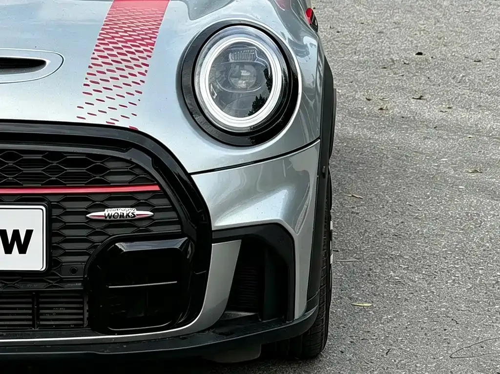 MINI JCW (John Cooper Works) — фото 3