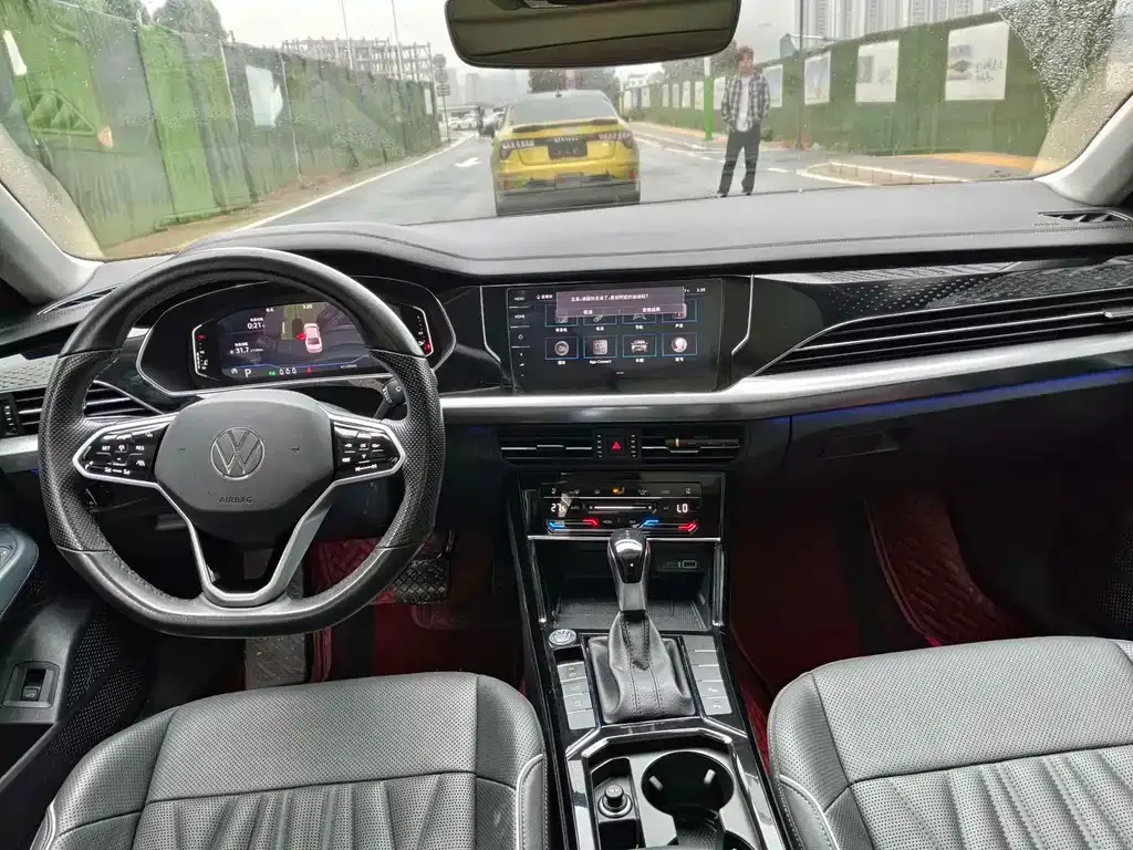 Volkswagen Passat — фото 8